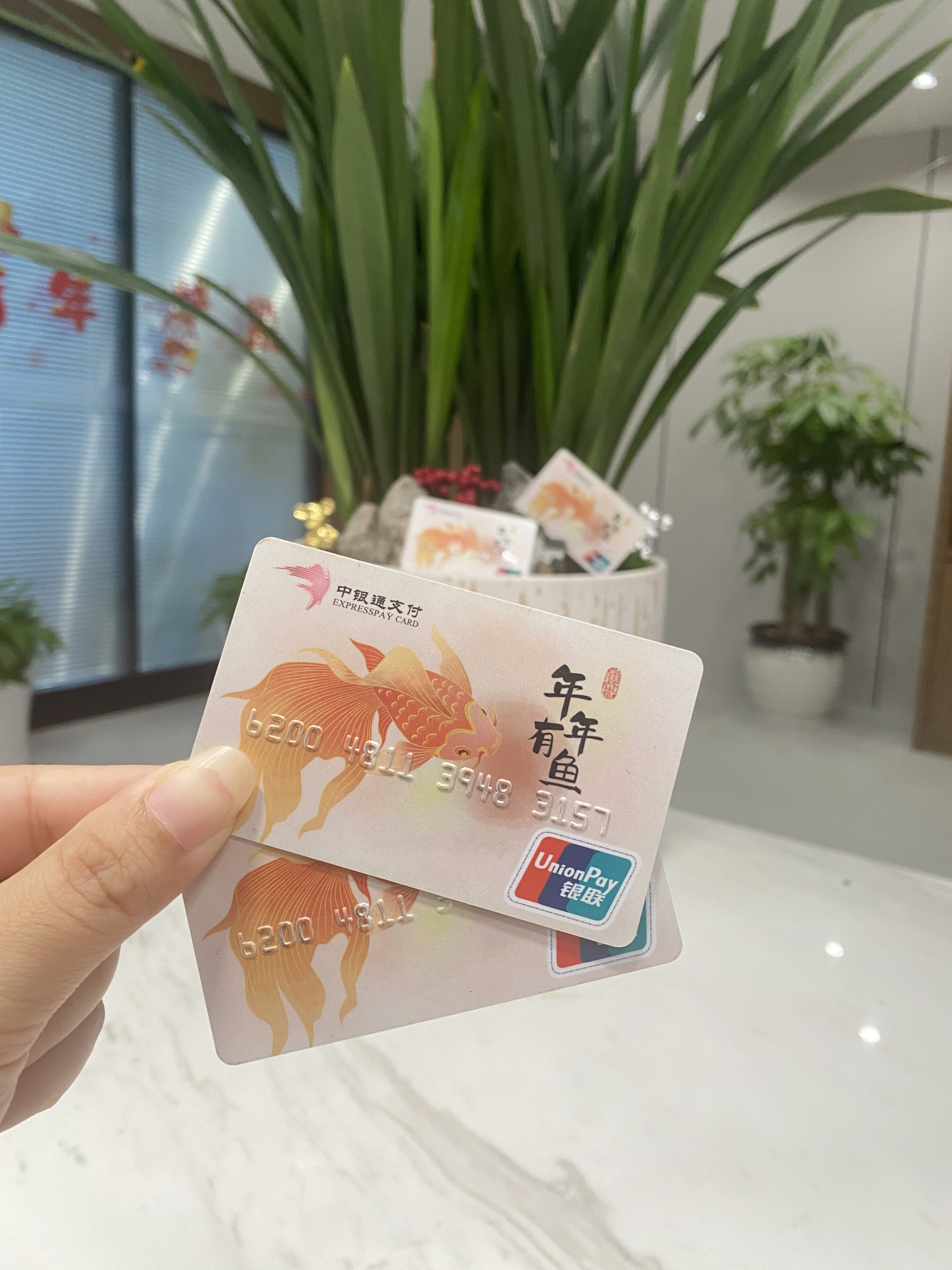 来宾急用钱医保卡余额回收(急用钱套医保卡)