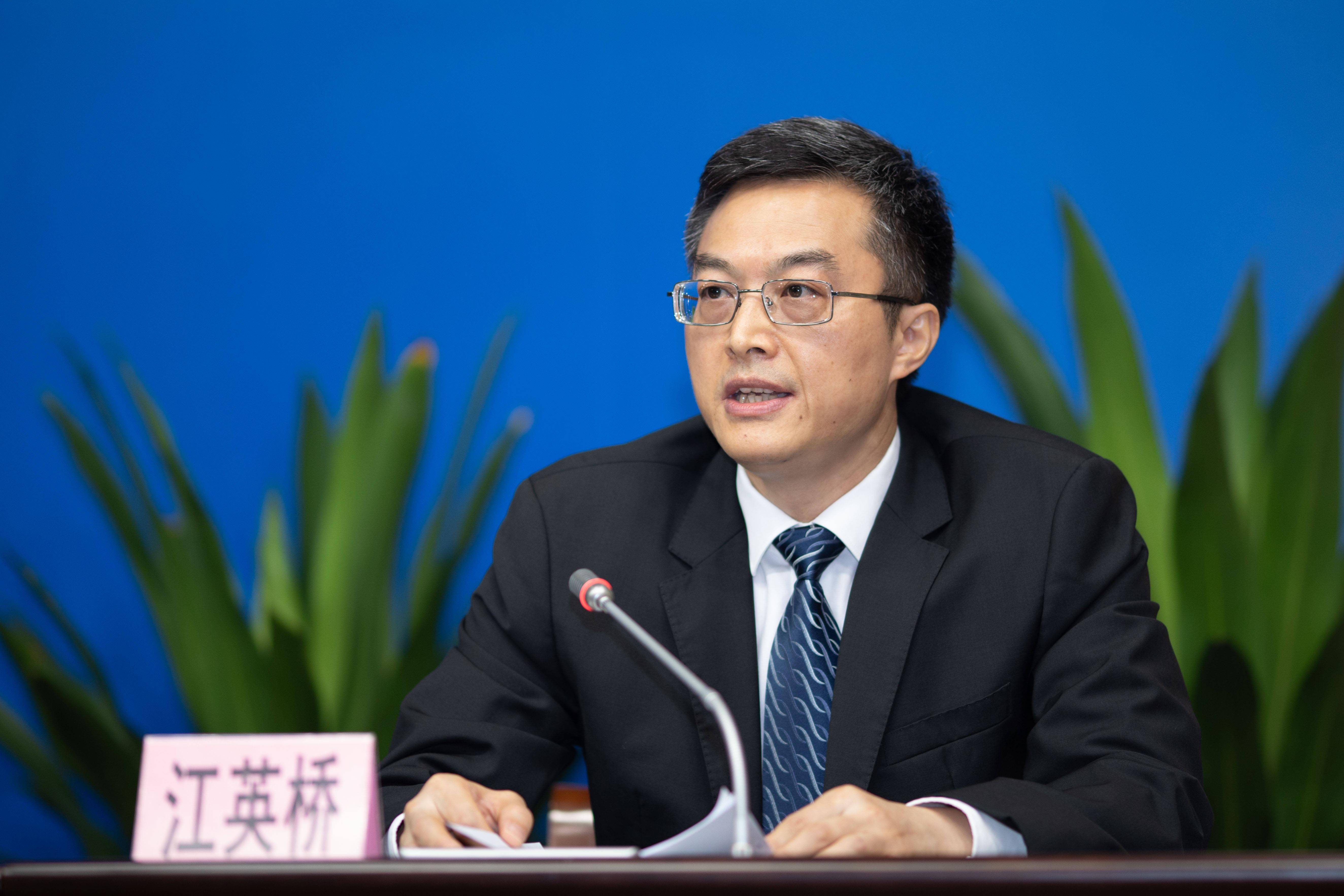 来宾广州24小时套医保卡(广州哪里可以套社保卡)