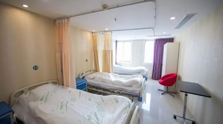 来宾医保24小时提取中介(急用钱24小时套医保卡)